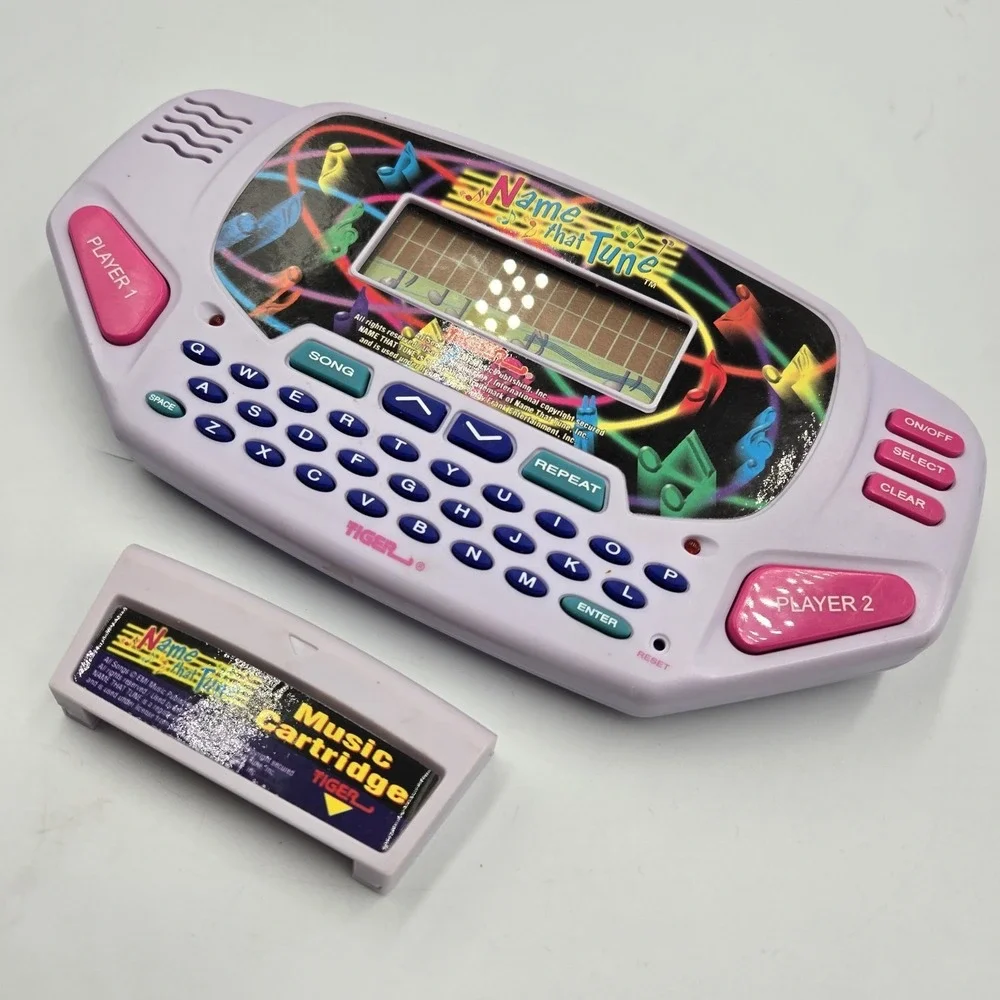 Tiger Electronics Name That Tune Handheld Game 1997 Tested Working‎ 2 Cartridges